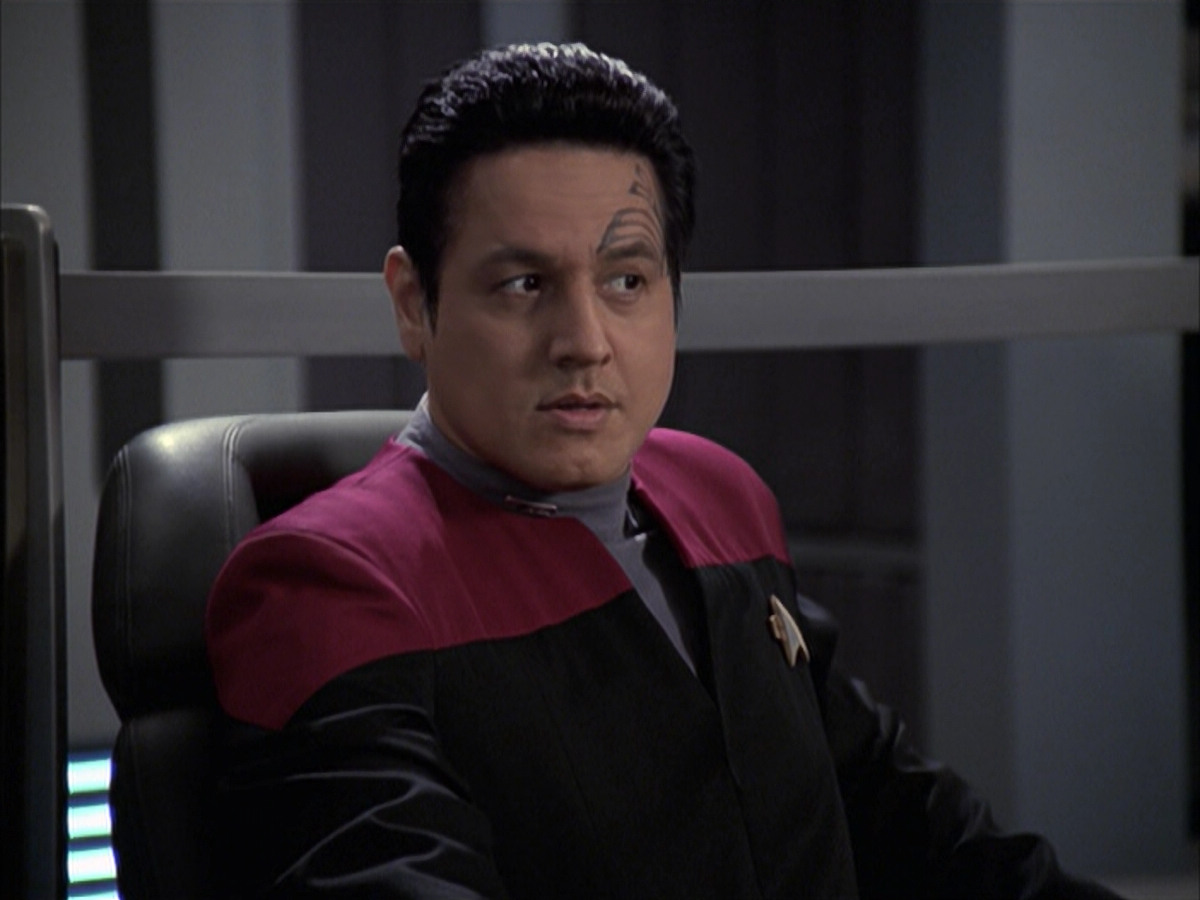 extant_StarTrek_VOY_6x23-Fury_01947.jpg