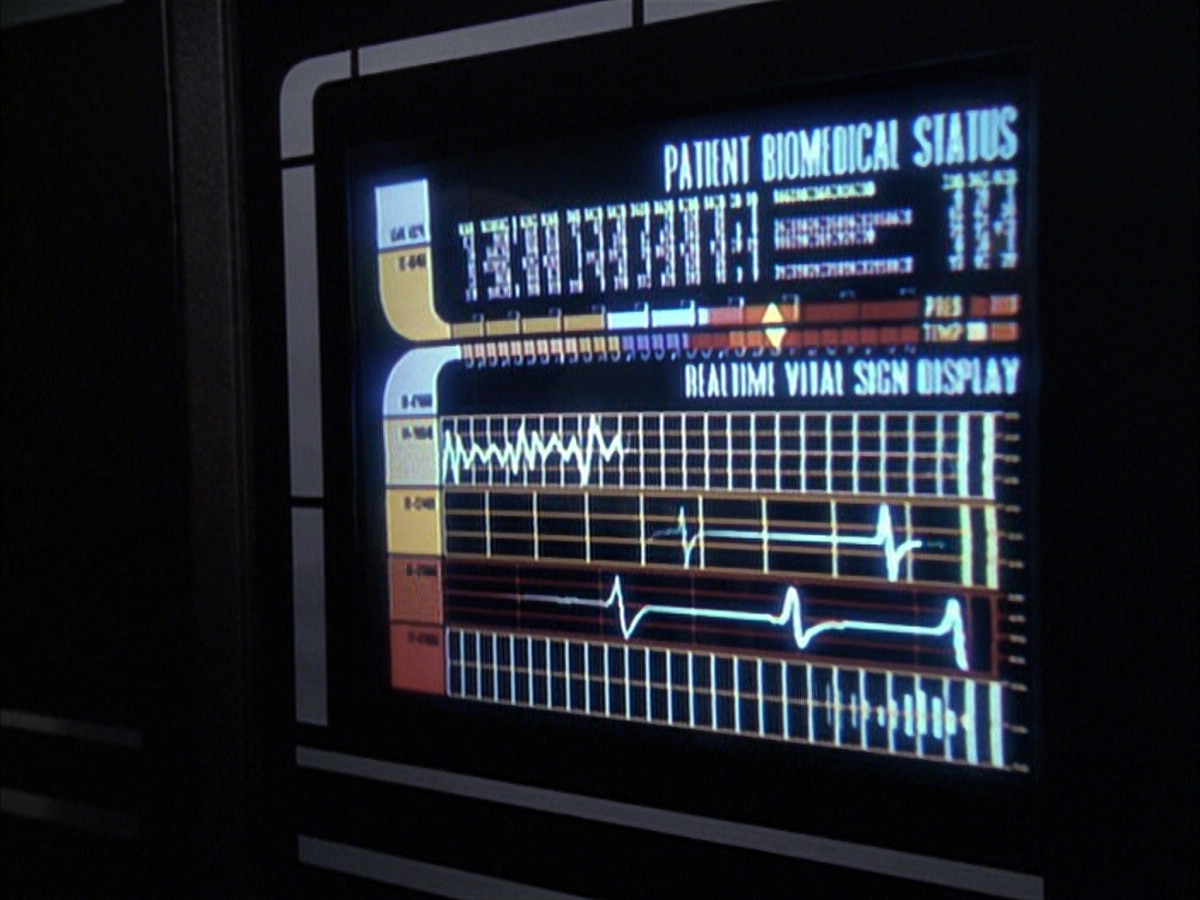 extant_StarTrek_VOY_6x23-Fury_01953.jpg