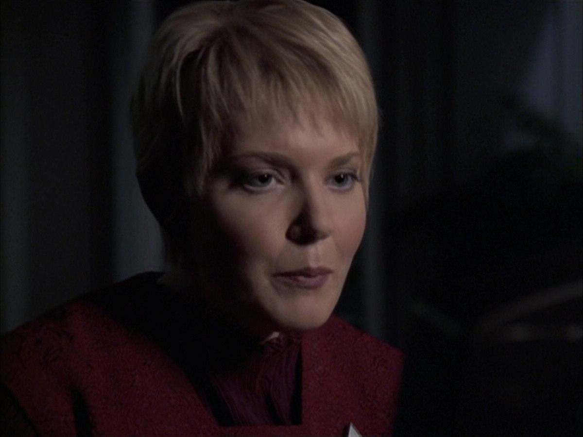 extant_StarTrek_VOY_6x23-Fury_02323.jpg
