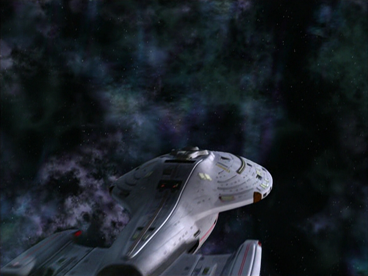 extant_StarTrek_VOY_6x23-Fury_02373.jpg