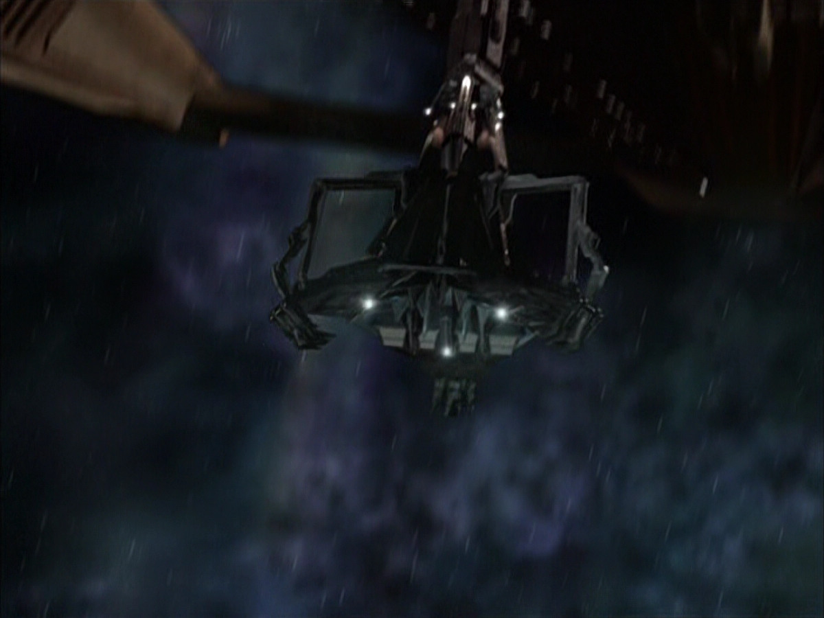 extant_StarTrek_VOY_6x23-Fury_02419.jpg