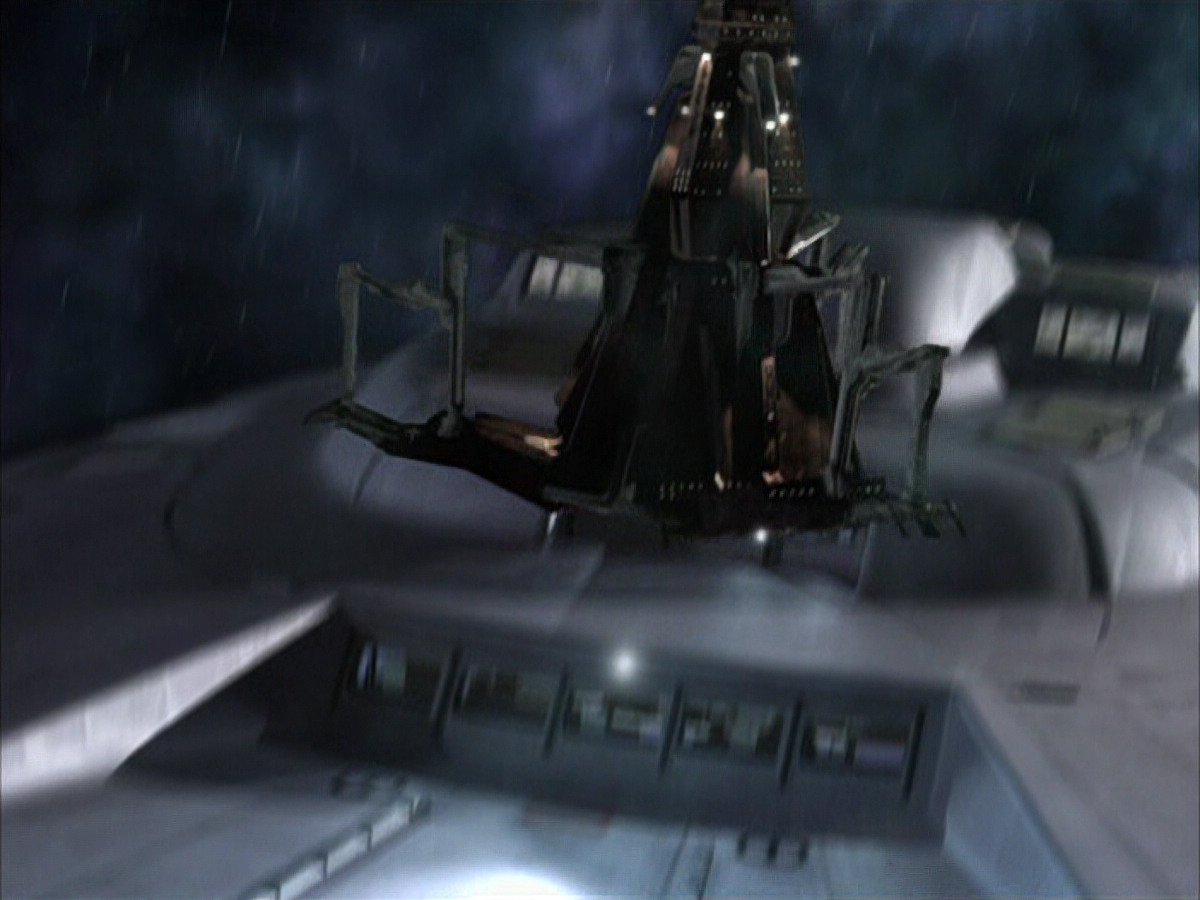 extant_StarTrek_VOY_6x23-Fury_02420.jpg