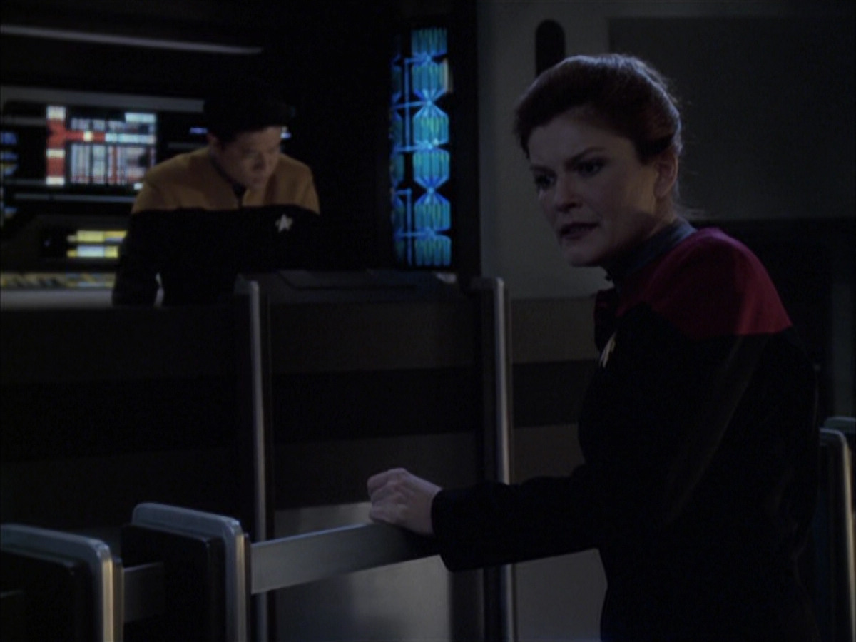 extant_StarTrek_VOY_6x23-Fury_02470.jpg
