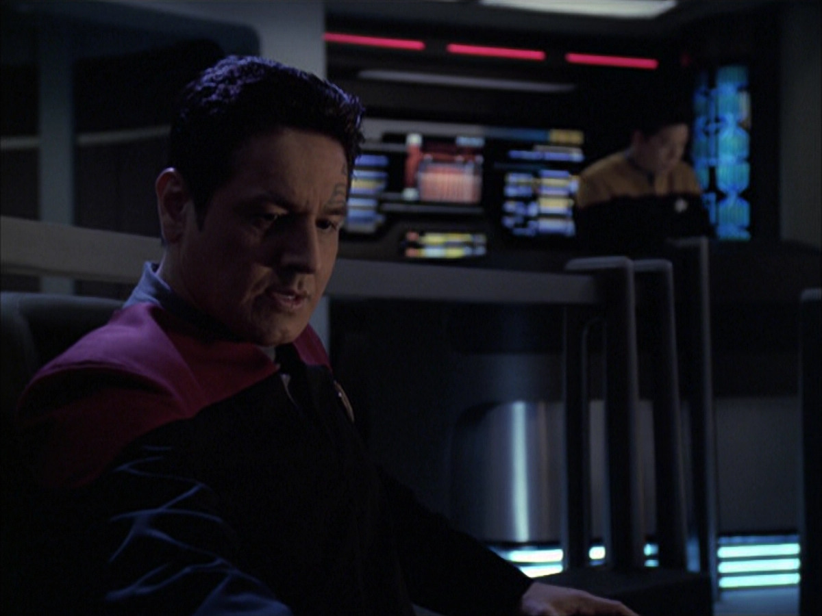 extant_StarTrek_VOY_6x23-Fury_02585.jpg