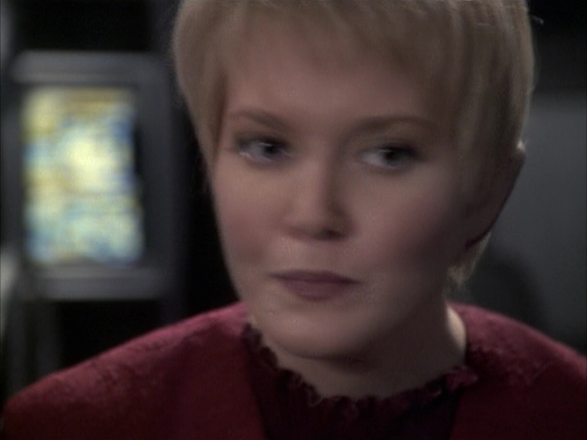 extant_StarTrek_VOY_6x23-Fury_02748.jpg