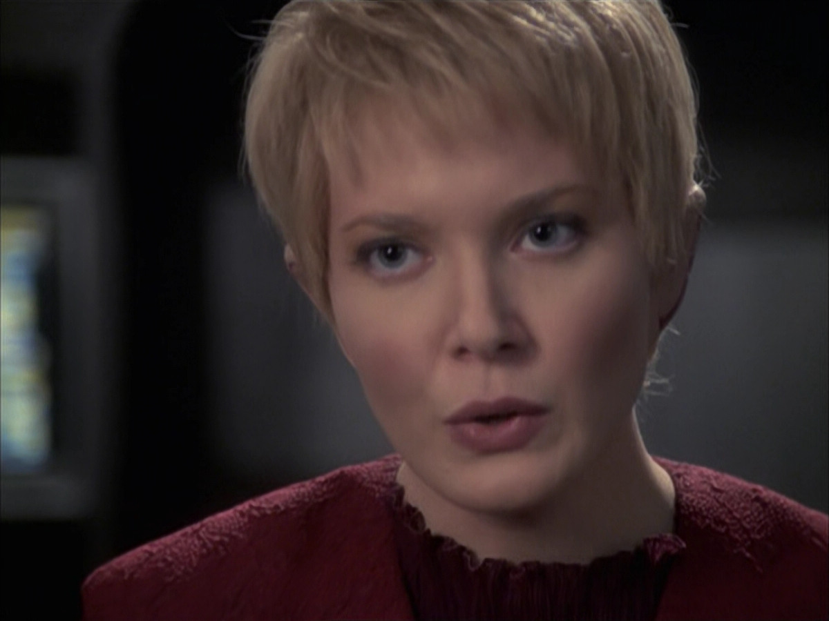 extant_StarTrek_VOY_6x23-Fury_02771.jpg