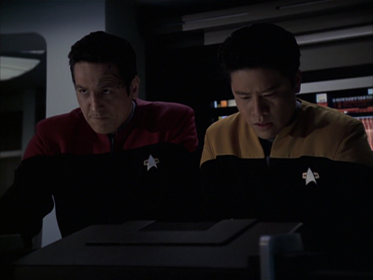 extant_StarTrek_VOY_6x23-Fury_02791.jpg