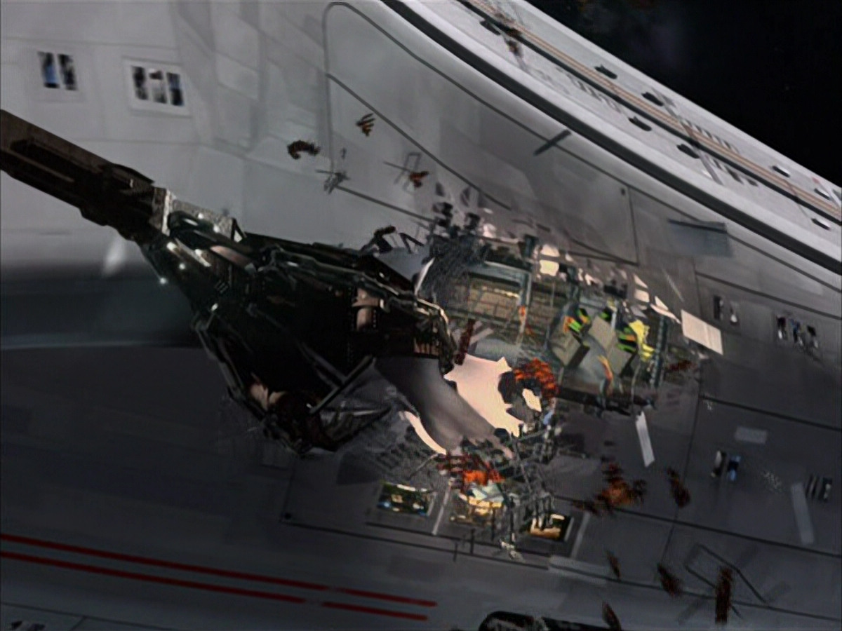 extant_StarTrek_VOY_6x23-Fury_02803.jpg
