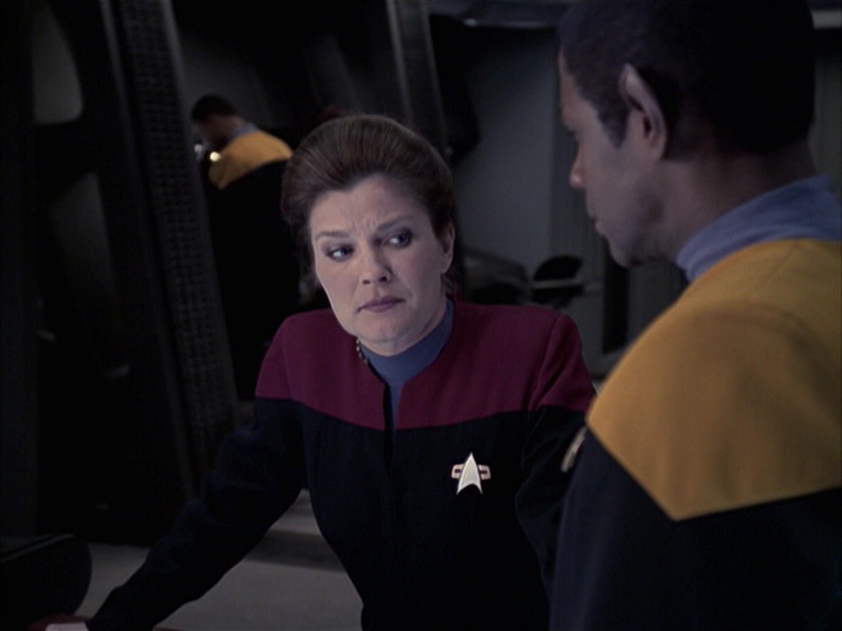 extant_StarTrek_VOY_6x23-Fury_02991.jpg