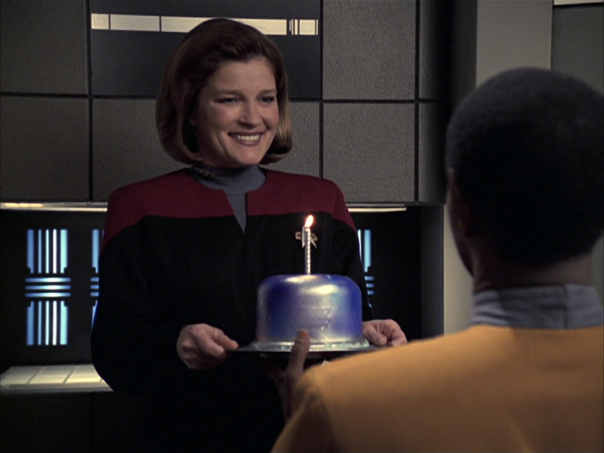 extant_StarTrek_VOY_6x23-Fury_03092.jpg