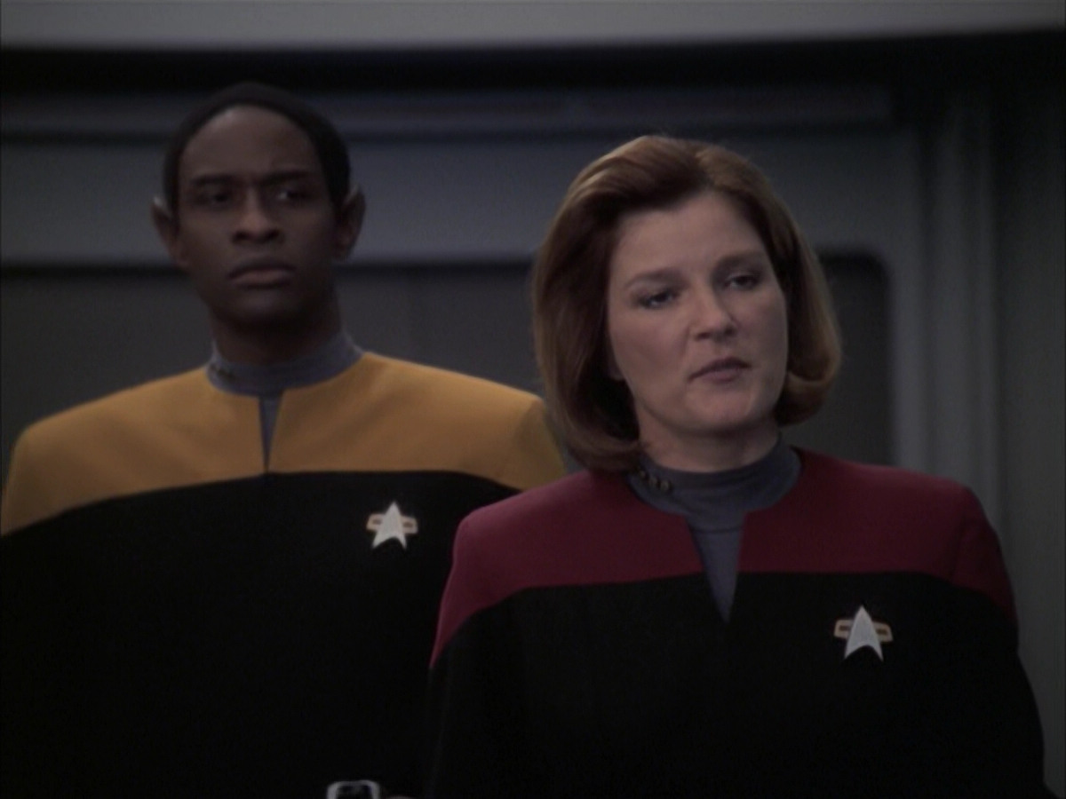 extant_StarTrek_VOY_6x23-Fury_03415.jpg