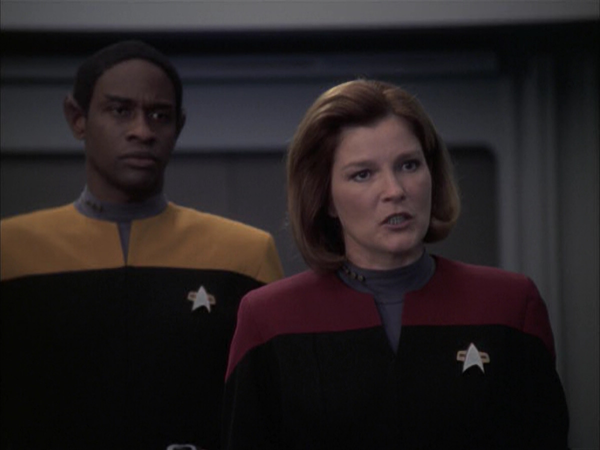 extant_StarTrek_VOY_6x23-Fury_03419.jpg