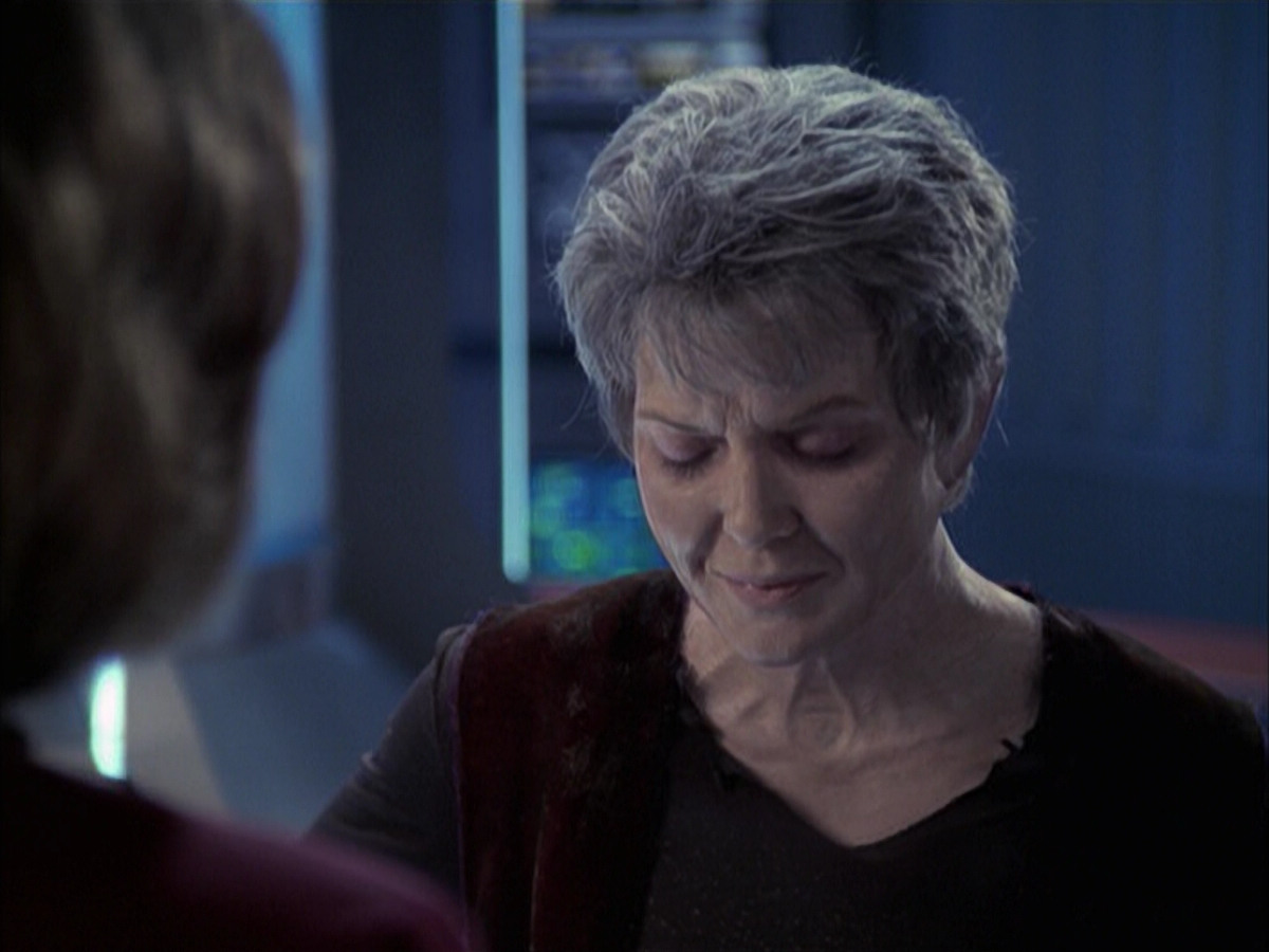 extant_StarTrek_VOY_6x23-Fury_03499.jpg