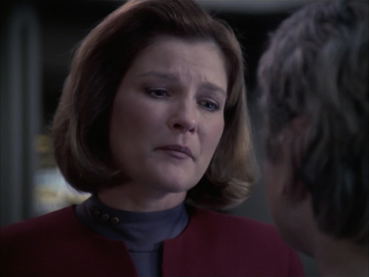 extant_StarTrek_VOY_6x23-Fury_03523.jpg