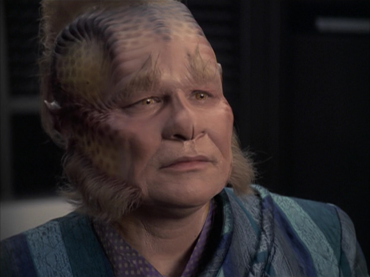 extant_StarTrek_VOY_6x23-Fury_03555.jpg