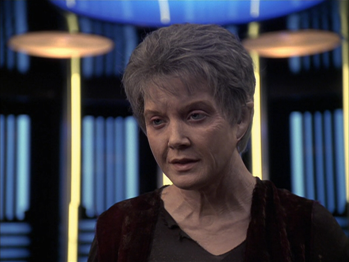 extant_StarTrek_VOY_6x23-Fury_03560.jpg