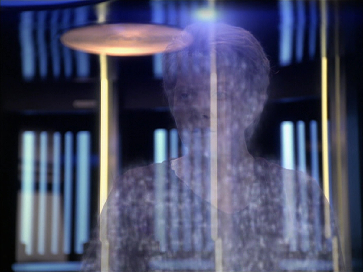 extant_StarTrek_VOY_6x23-Fury_03591.jpg