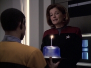 extant_StarTrek_VOY_6x23-Fury_00124.jpg