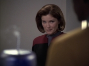 extant_StarTrek_VOY_6x23-Fury_00151.jpg