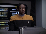 extant_StarTrek_VOY_6x23-Fury_00215.jpg