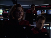 extant_StarTrek_VOY_6x23-Fury_00233.jpg