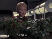 extant_StarTrek_VOY_6x23-Fury_00806.jpg