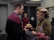 extant_StarTrek_VOY_6x23-Fury_00845.jpg
