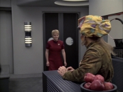 extant_StarTrek_VOY_6x23-Fury_00848.jpg