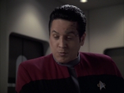 extant_StarTrek_VOY_6x23-Fury_01016.jpg