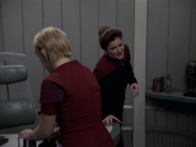 extant_StarTrek_VOY_6x23-Fury_01068.jpg