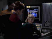 extant_StarTrek_VOY_6x23-Fury_01091.jpg