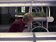 extant_StarTrek_VOY_6x23-Fury_01664.jpg