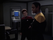 Filename=extant_StarTrek_VOY_6x23-Fury_01749.jpg
Filesize=124KiB
Dimensions=1200x900
Date added=Jan 03, 2020 extant_StarTrek_VOY_6x23-Fury_01749.jpg