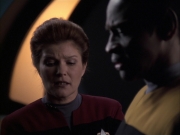 Filename=extant_StarTrek_VOY_6x23-Fury_01803.jpg
Filesize=137KiB
Dimensions=1200x900
Date added=Jan 03, 2020 extant_StarTrek_VOY_6x23-Fury_01803.jpg