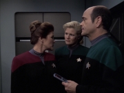Filename=extant_StarTrek_VOY_6x23-Fury_01975.jpg
Filesize=143KiB
Dimensions=1200x900
Date added=Jan 03, 2020 extant_StarTrek_VOY_6x23-Fury_01975.jpg