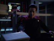 Filename=extant_StarTrek_VOY_6x23-Fury_02424.jpg
Filesize=152KiB
Dimensions=1200x900
Date added=Jan 03, 2020 extant_StarTrek_VOY_6x23-Fury_02424.jpg