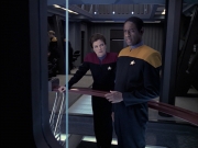 Filename=extant_StarTrek_VOY_6x23-Fury_02953.jpg
Filesize=159KiB
Dimensions=1200x900
Date added=Jan 03, 2020 extant_StarTrek_VOY_6x23-Fury_02953.jpg