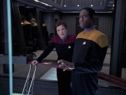 Filename=extant_StarTrek_VOY_6x23-Fury_02963.jpg
Filesize=174KiB
Dimensions=1200x900
Date added=Jan 03, 2020 extant_StarTrek_VOY_6x23-Fury_02963.jpg