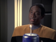 Filename=extant_StarTrek_VOY_6x23-Fury_03101.jpg
Filesize=142KiB
Dimensions=1200x900
Date added=Jan 03, 2020 extant_StarTrek_VOY_6x23-Fury_03101.jpg
