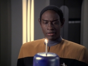 Filename=extant_StarTrek_VOY_6x23-Fury_03103.jpg
Filesize=145KiB
Dimensions=1200x900
Date added=Jan 03, 2020 extant_StarTrek_VOY_6x23-Fury_03103.jpg