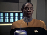 Filename=extant_StarTrek_VOY_6x23-Fury_03135.jpg
Filesize=165KiB
Dimensions=1200x900
Date added=Jan 03, 2020 extant_StarTrek_VOY_6x23-Fury_03135.jpg