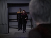 extant_StarTrek_VOY_6x23-Fury_03382.jpg