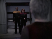 extant_StarTrek_VOY_6x23-Fury_03388.jpg