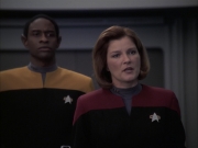 extant_StarTrek_VOY_6x23-Fury_03416.jpg