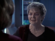 extant_StarTrek_VOY_6x23-Fury_03489.jpg