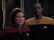 Filename=extant_StarTrek_VOY_6x23-Fury_03606.jpg
Filesize=138KiB
Dimensions=1200x900
Date added=Jan 03, 2020 extant_StarTrek_VOY_6x23-Fury_03606.jpg
