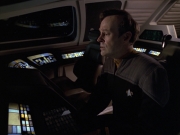 Filename=extant_StarTrek_VOY_6x24-LifeLine_00025.jpg
Filesize=159KiB
Dimensions=1200x900
Date added=Jan 03, 2020 extant_StarTrek_VOY_6x24-LifeLine_00025.jpg