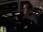 Filename=extant_StarTrek_VOY_6x24-LifeLine_00027.jpg
Filesize=159KiB
Dimensions=1200x900
Date added=Jan 03, 2020 extant_StarTrek_VOY_6x24-LifeLine_00027.jpg