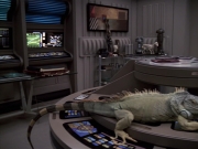 Filename=extant_StarTrek_VOY_6x24-LifeLine_00040.jpg
Filesize=195KiB
Dimensions=1200x900
Date added=Jan 03, 2020 extant_StarTrek_VOY_6x24-LifeLine_00040.jpg