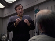 Filename=extant_StarTrek_VOY_6x24-LifeLine_00078.jpg
Filesize=154KiB
Dimensions=1200x900
Date added=Jan 03, 2020 extant_StarTrek_VOY_6x24-LifeLine_00078.jpg